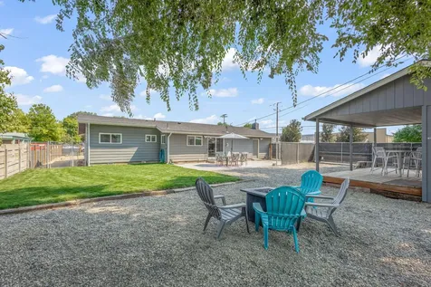 795 SE Fairview Street Prineville OR 97754