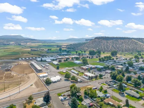795 SE Fairview Street Prineville OR 97754