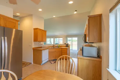 2121 NW 20th Court Redmond OR 97756