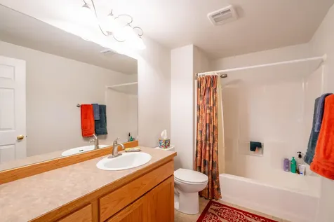 2121 NW 20th Court Redmond OR 97756