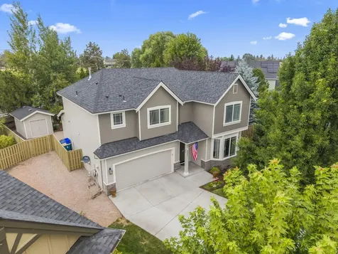 2951 SW 50th Court Redmond OR 97756