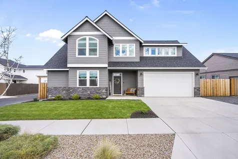 2647 NW Greenwood Avenue Redmond OR 97756
