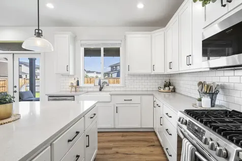 2647 NW Greenwood Avenue Redmond OR 97756