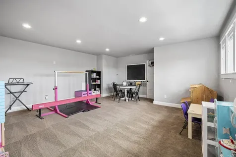 2647 NW Greenwood Avenue Redmond OR 97756