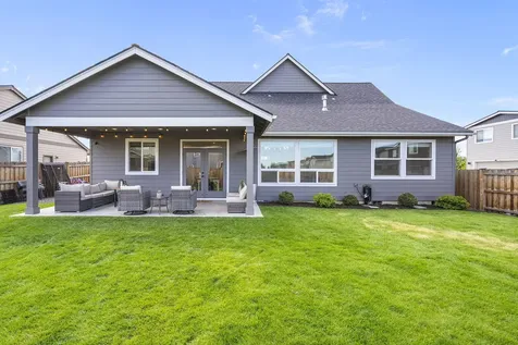 2647 NW Greenwood Avenue Redmond OR 97756