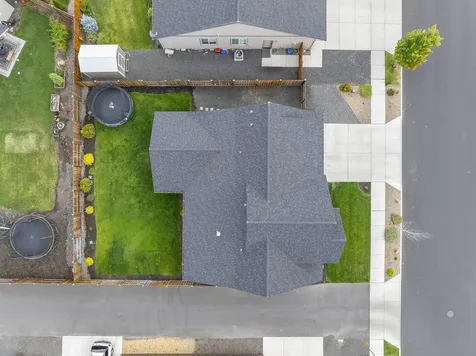 2647 NW Greenwood Avenue Redmond OR 97756