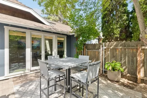 977 SW Hill Street Bend OR 97702
