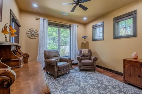 3861 Calle Vista Drive Medford OR 97504