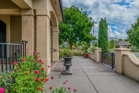 3861 Calle Vista Drive Medford OR 97504