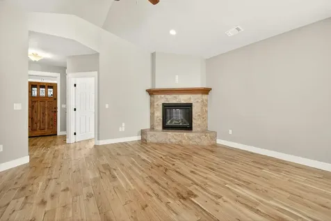 3875 Windgate Street Medford OR 97504