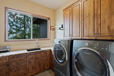 1432 NW Remarkable Drive Bend OR 97703