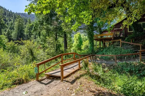 7800 Rogue River Agness OR 97406