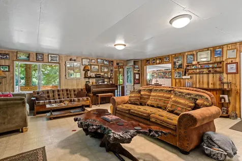 7800 Rogue River Agness OR 97406