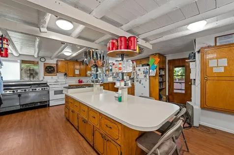 7800 Rogue River Agness OR 97406