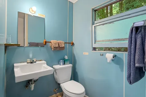 7800 Rogue River Agness OR 97406