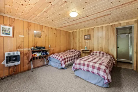 7800 Rogue River Agness OR 97406