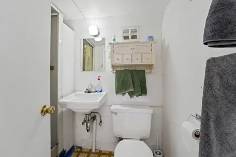 7800 Rogue River Agness OR 97406