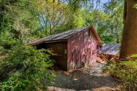 7800 Rogue River Agness OR 97406