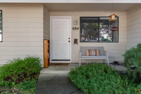 694 Normal Avenue Ashland OR 97520