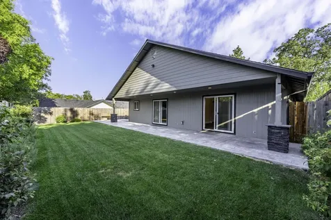 231 SE Sand Canyon Lane Grants Pass OR 97527