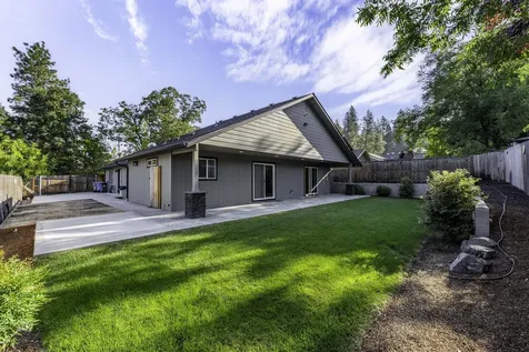231 SE Sand Canyon Lane Grants Pass OR 97527