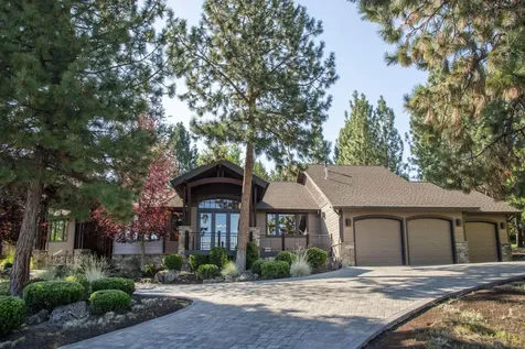 3352 NW Windwood Way Bend OR 97703