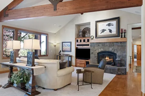 3352 NW Windwood Way Bend OR 97703