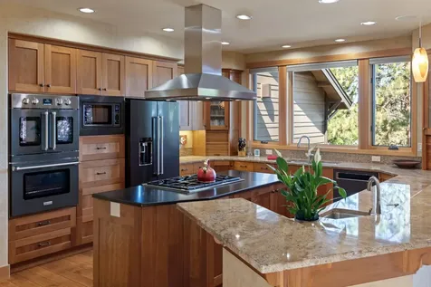 3352 NW Windwood Way Bend OR 97703
