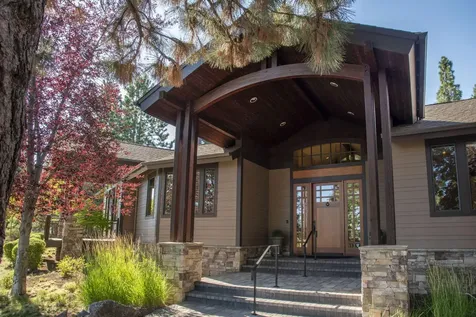 3352 NW Windwood Way Bend OR 97703