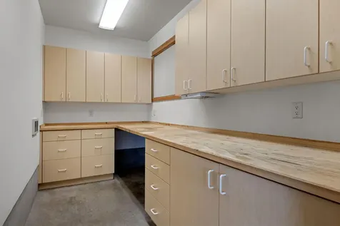 3352 NW Windwood Way Bend OR 97703