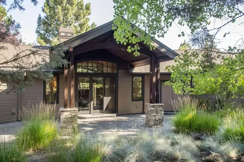 3352 NW Windwood Way Bend OR 97703