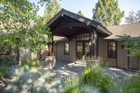 3352 NW Windwood Way Bend OR 97703