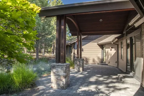 3352 NW Windwood Way Bend OR 97703