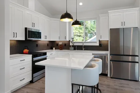 202 NW Thurston Avenue Bend OR 97703