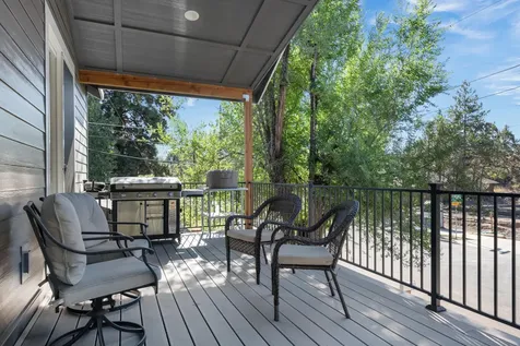 202 NW Thurston Avenue Bend OR 97703