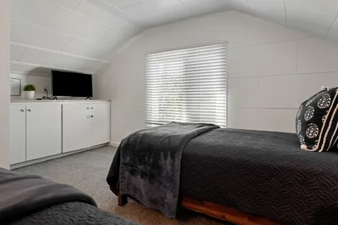 202 NW Thurston Avenue Bend OR 97703