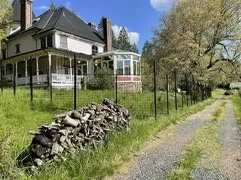 1100 Mcmullen Creek Road Selma OR 97538