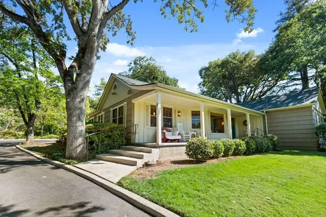 91 Black Oak Drive Medford OR 97504