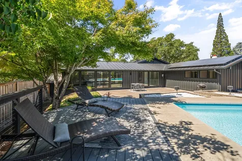 101 S Modoc Avenue Medford OR 97504