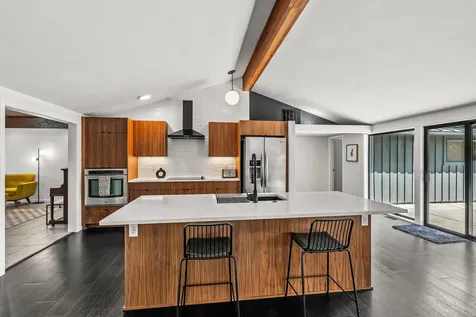 101 S Modoc Avenue Medford OR 97504