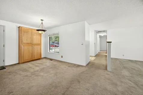 1288 Tobin Court Grants Pass OR 97527