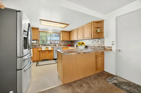 1288 Tobin Court Grants Pass OR 97527