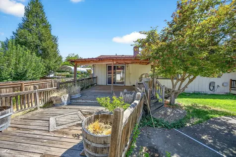 1288 Tobin Court Grants Pass OR 97527