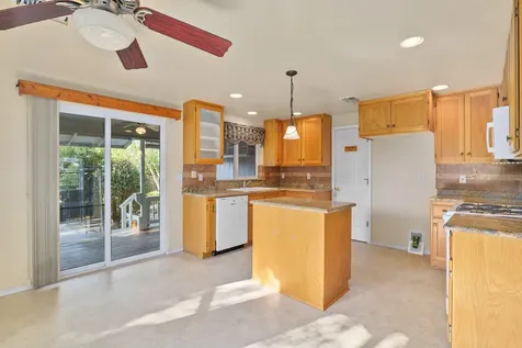 1225 Marcus Way Grants Pass OR 97527
