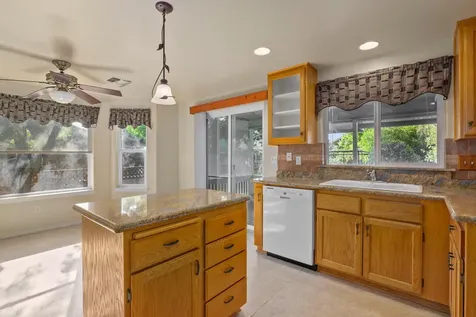 1225 Marcus Way Grants Pass OR 97527