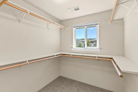 270 Dunthorpe Drive Medford OR 97504