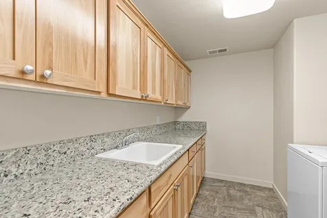270 Dunthorpe Drive Medford OR 97504