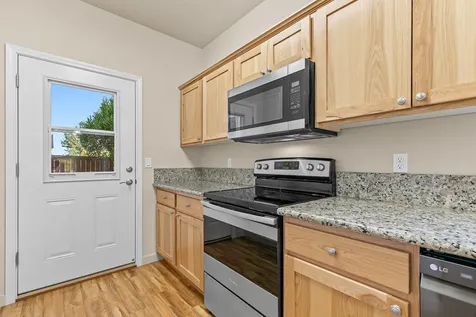 270 Dunthorpe Drive Medford OR 97504
