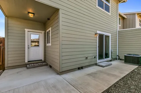 270 Dunthorpe Drive Medford OR 97504