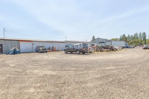 339 Oak Grove Road Medford OR 97501